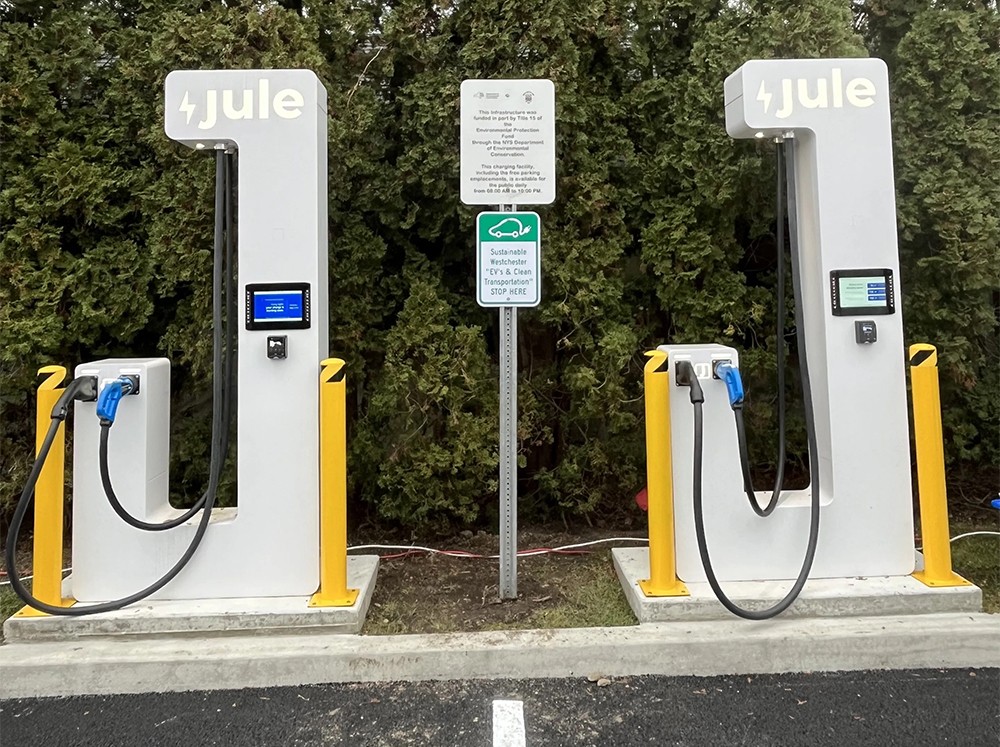 康普利汽車充電樁的創(chuàng)新技術引領行業(yè)