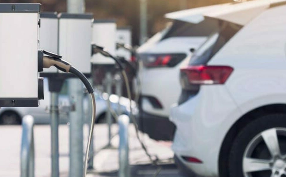 新能源充電樁市場：機遇與挑戰(zhàn)并存