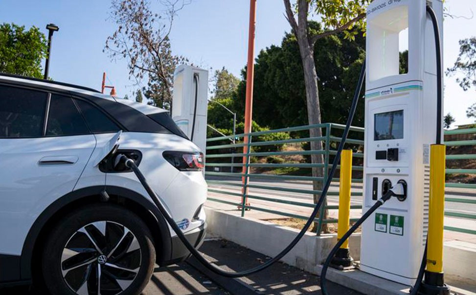 深挖汽車(chē)充電樁加盟盈利模式的潛力