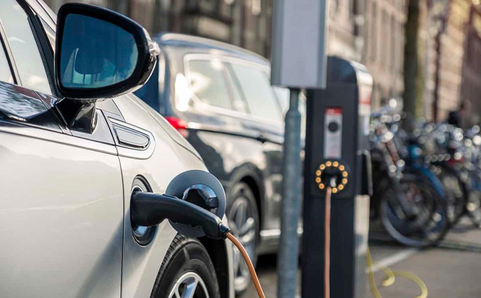 康普利新能源充電樁智能化技術(shù)的發(fā)展與應(yīng)用